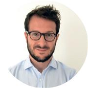 Arquitecto titulado, con más de ocho años de experiencia, imparte clases de dibujo, diseño e historia del arte.
